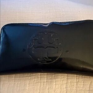 Black Patent Logo wallet